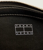 Γυναικεία Τσάντα Ώμου Tommy Hilfiger AW0AW17866-BDS Μαύρη