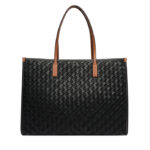 Γυναικεία Τσάντα Ώμου Tommy Hilfiger AW0AW18394-0GJ Μαύρη